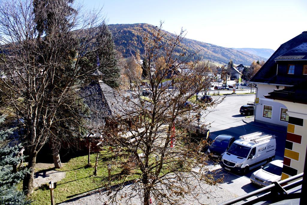 Hotel-Gasthof Weitgasser Mauterndorf  Exterior photo