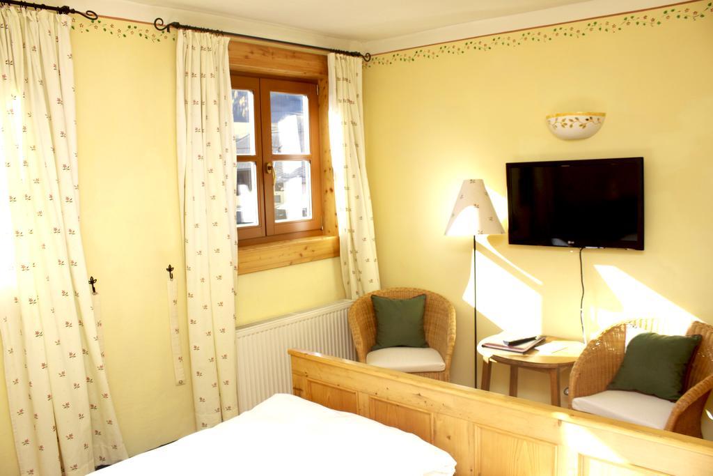 Hotel-Gasthof Weitgasser Mauterndorf  Room photo